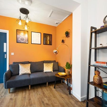 7 Bedroom House Ensuite Rooms, Fully Equipped Kitchen, Free Wifi, Tvs In All Rooms City Centre Close To A46 Inspire Homes Coventry Buitenkant foto