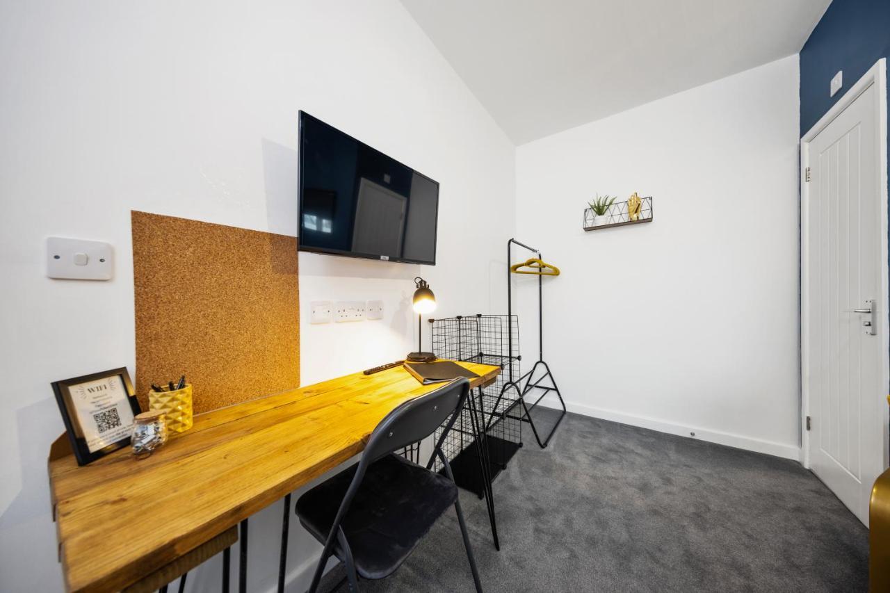 7 Bedroom House Ensuite Rooms, Fully Equipped Kitchen, Free Wifi, Tvs In All Rooms City Centre Close To A46 Inspire Homes Coventry Buitenkant foto